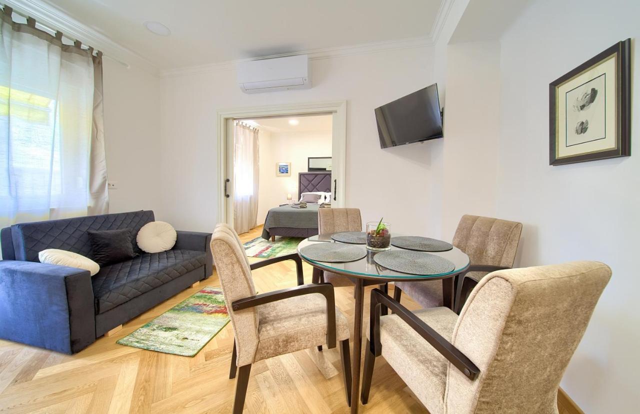 Apartment Paty Krk Town Buitenkant foto